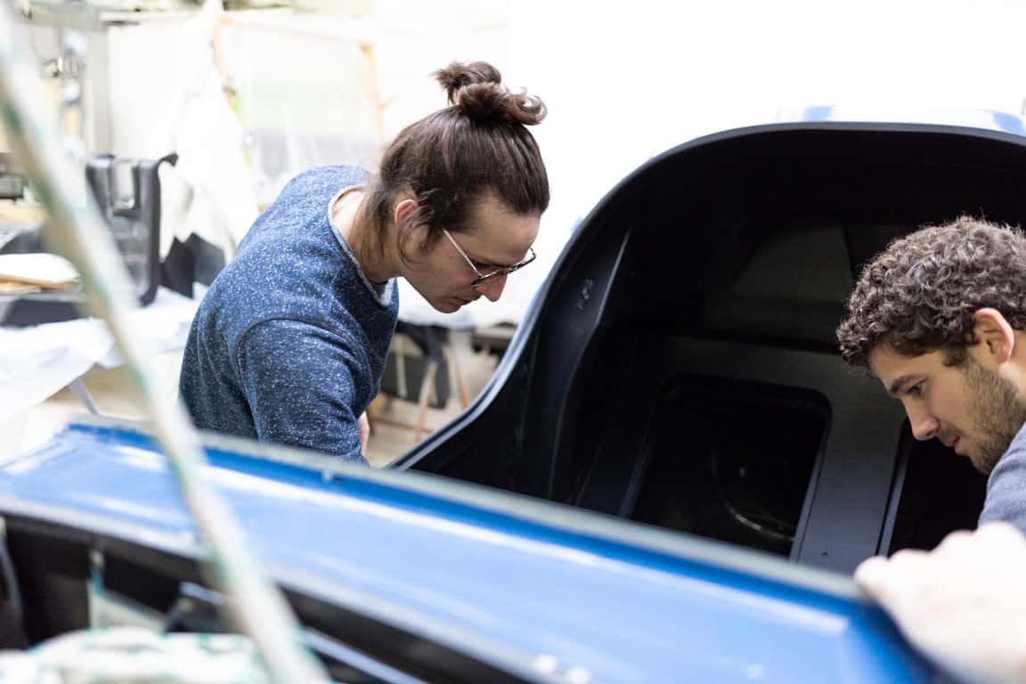 Les nouvelles recrues peaufinent les finitions de l'Elixir.